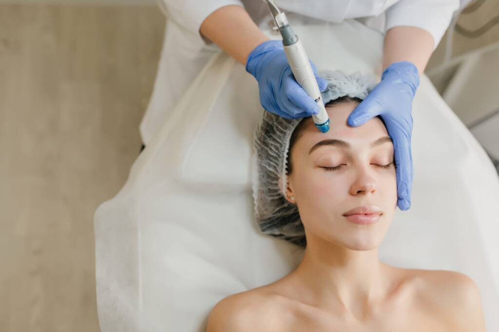 Find the Best Dermatologist Clinic in Chennai for Healthy Skin